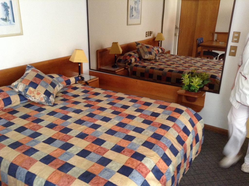 Hotel Alicante 칠리언 객실 사진